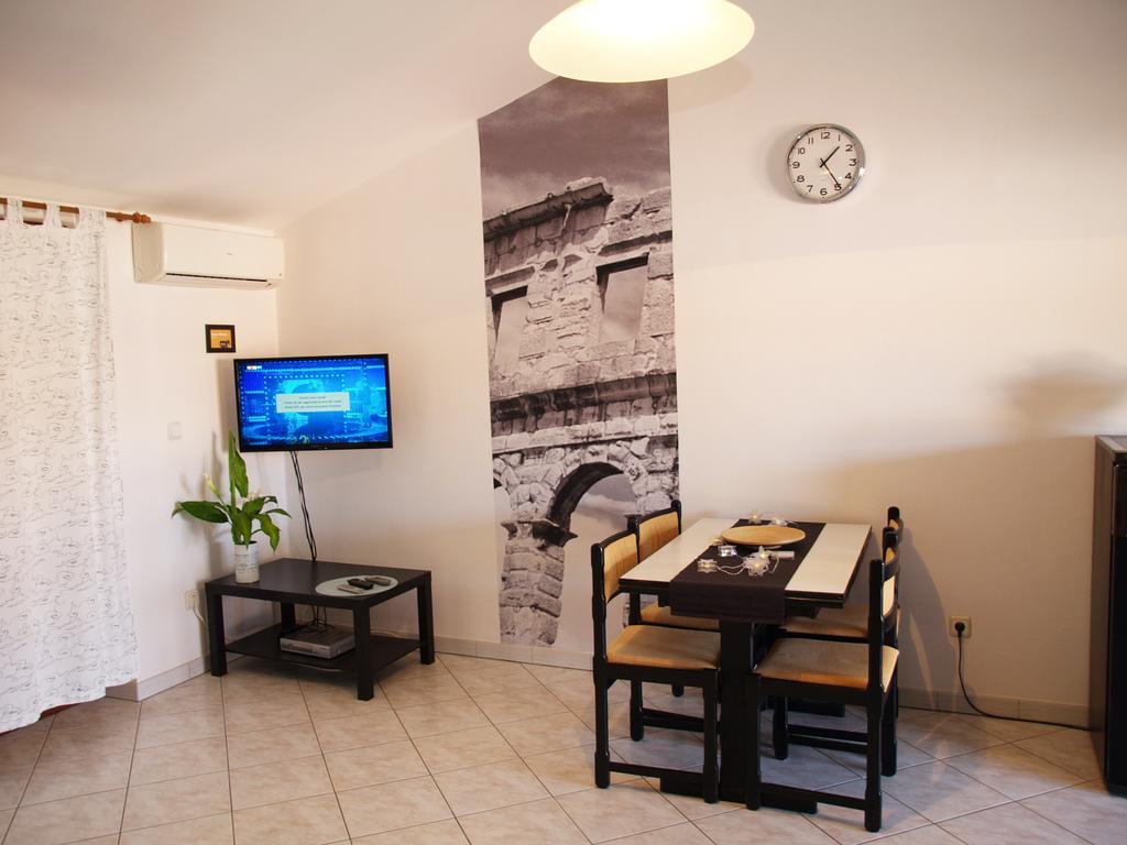 Family Friendly Apartments プーラ 部屋 写真