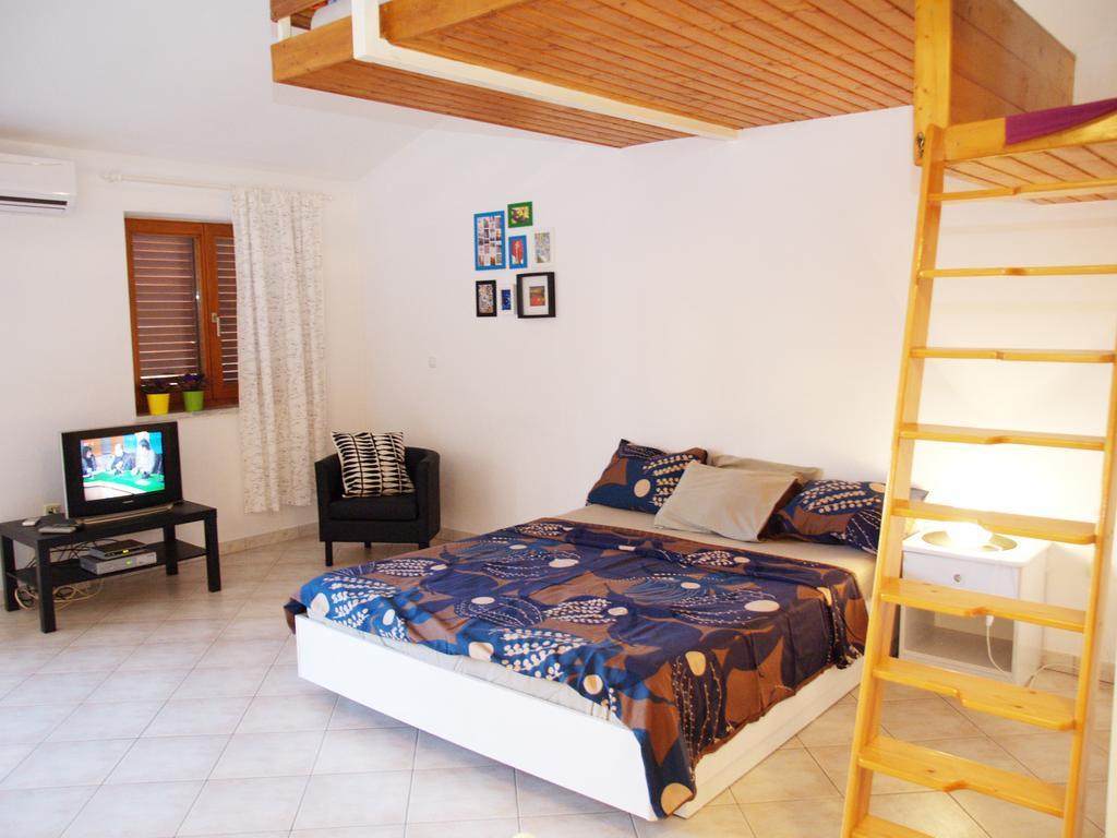 Family Friendly Apartments プーラ 部屋 写真